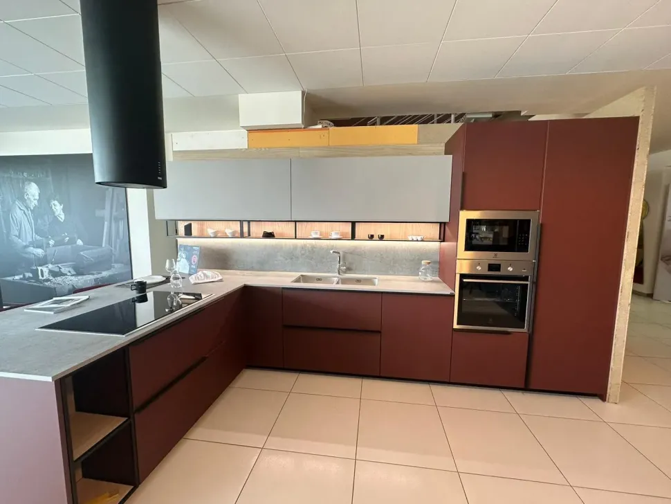 Cucina altri colori moderna ad angolo K1 tratto Arredo3 a soli 9550 Euro