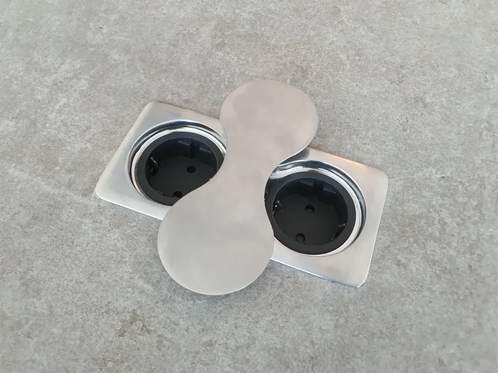 Cucina altri colori moderna ad angolo K1 tratto Arredo3 a soli 9550 Euro