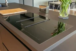 Cucina antracite design con isola Ingrosso cucine moderne icm82 Primopiano cucine in Offerta Outlet