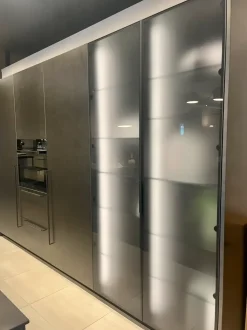 Cucina antracite design con isola Musa Scavolini in offerta