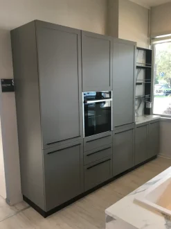 Cucina antracite moderna con isola Scavolini Carattere a soli 13104 Euro