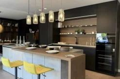 Cucina antracite moderna con isola Aliant Stosa a soli 21800 Euro