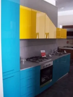 Cucina azzurra moderna lineare Alicante Febal in Offerta Outlet