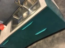 Cucina azzurra moderna lineare Alicante Febal in Offerta Outlet