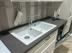 Cucina Baltimora classica bianca Scavolini lineare scontata 50%