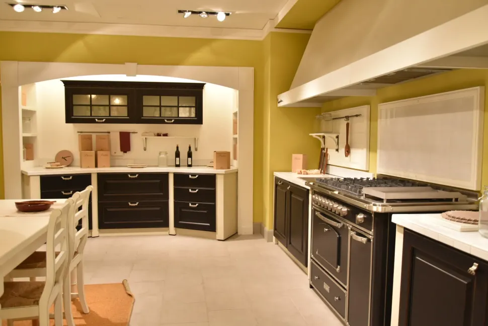 Cucina Berloni cucine classica lineare altri colori in legno Gaia
