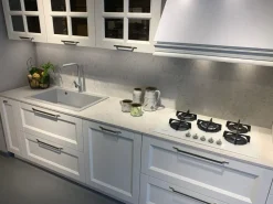 Cucina Beverly moderna bianca Stosa lineare scontata 50%