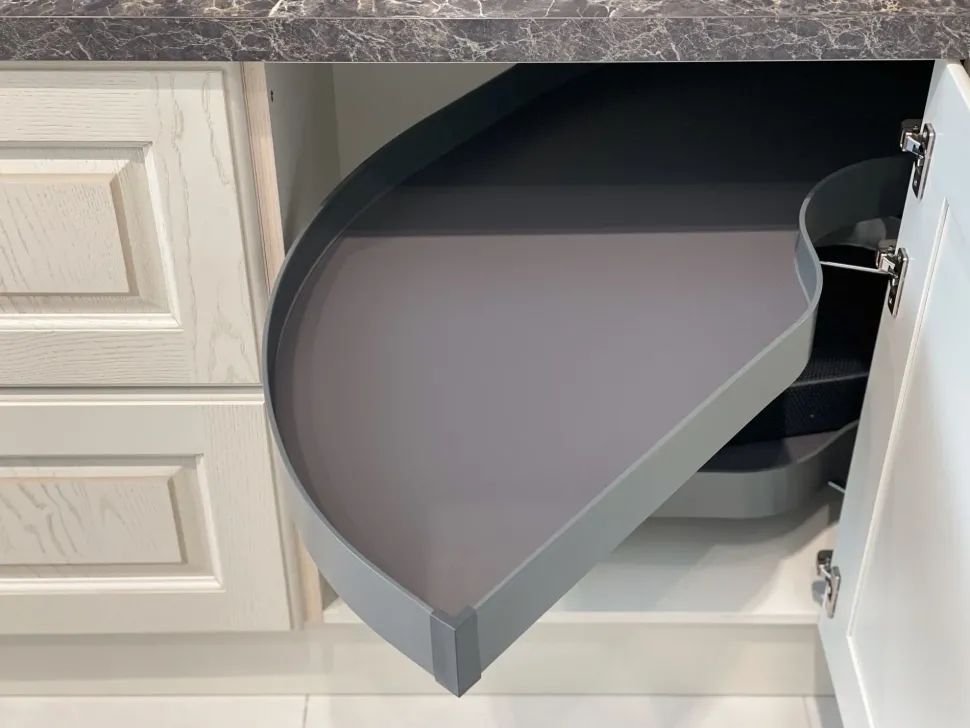 Cucina bianca classica ad angolo Scavolini Madeleine a soli 11643 Euro