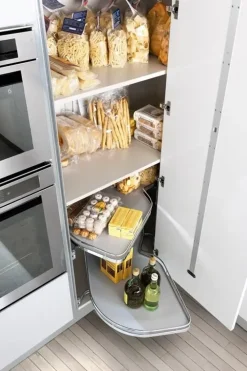 Cucina bianca design con penisola Mary Spagnol cucine a soli 18607 Euro