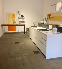 Cucina bianca design lineare Modulnova Cucina skill a soli 13500 Euro