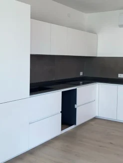 Cucina bianca moderna ad angolo Ingrosso cucine moderne icm72 Primopiano cucine