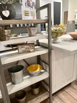 Cucina bianca moderna con penisola Stosa City