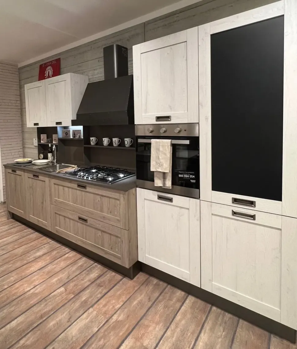 Cucina bianca moderna con penisola Stosa City