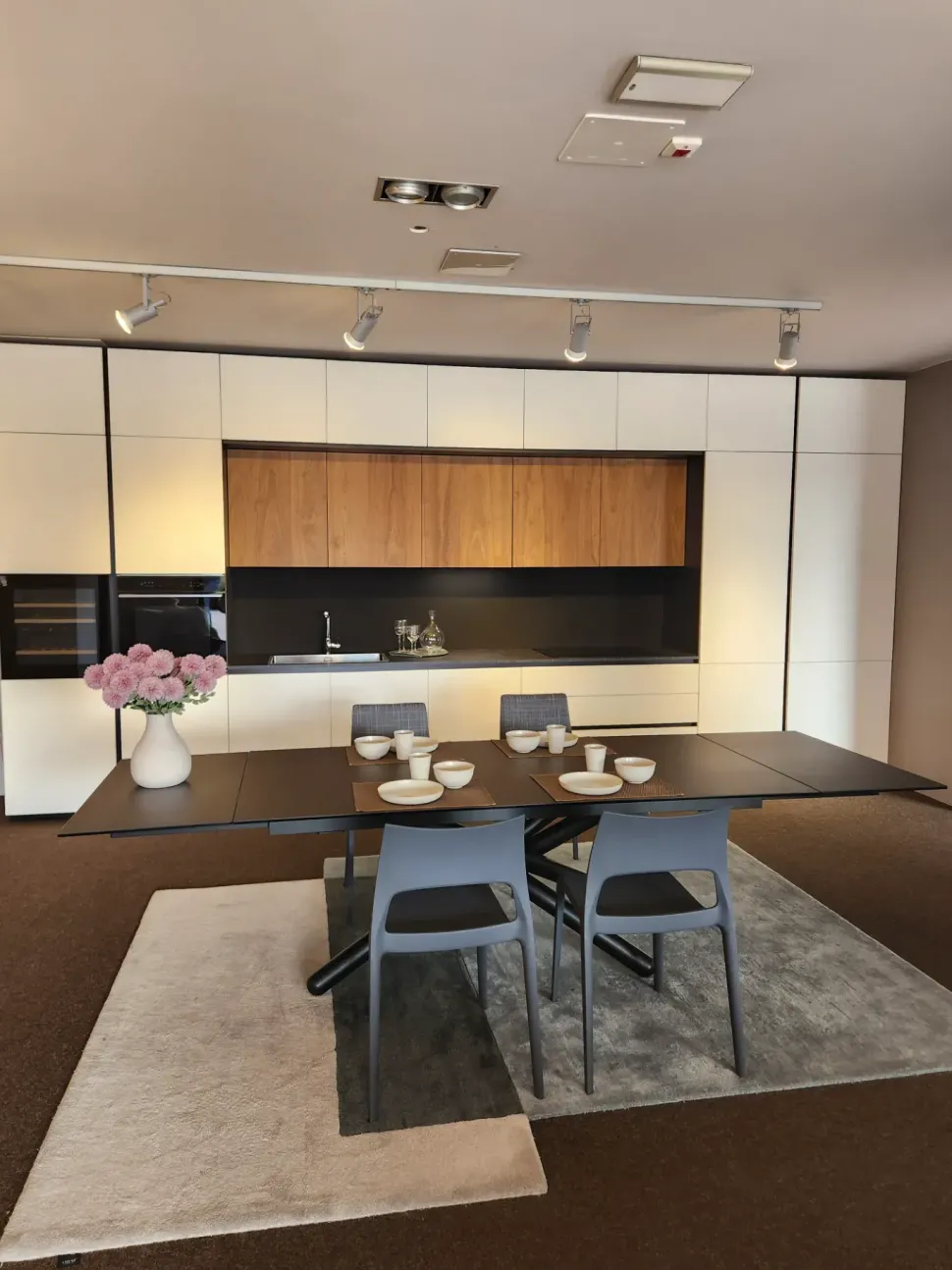 Cucina bianca moderna lineare Miton Menta