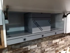 Cucina bianca moderna lineare Ginevra Aran