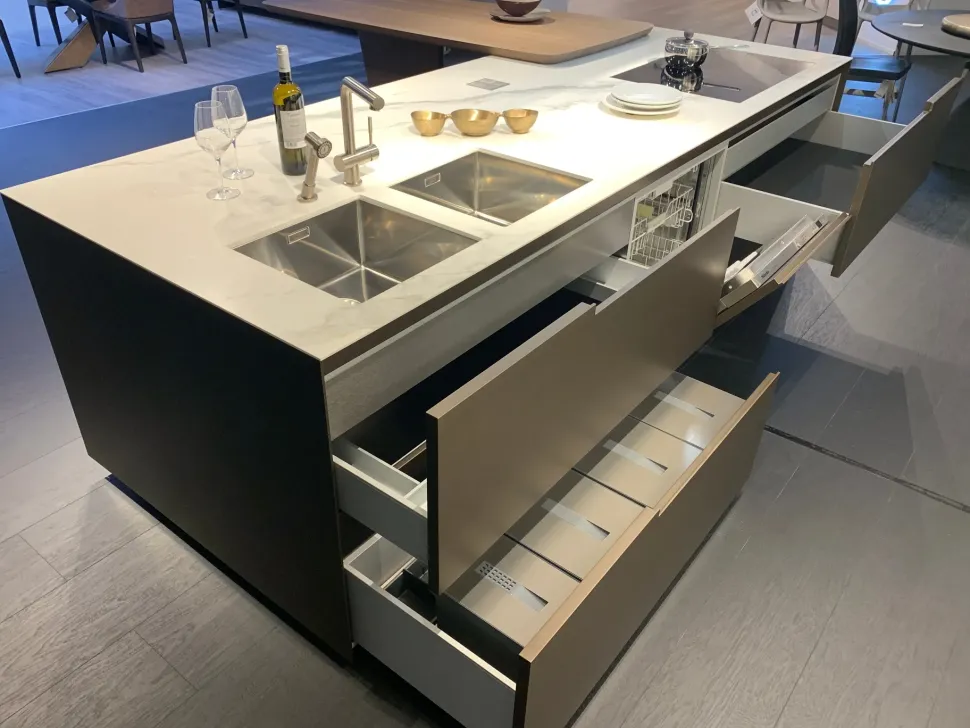 Cucina bianca moderna Phoenix 840 Poliform in Offerta Outlet