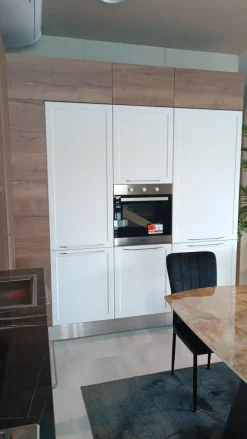 Cucina bianca provenzale ad angolo Telaio Imab