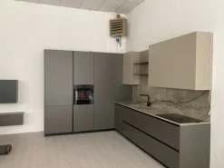 Cucina Binova design ad angolo grigio in laccato opaco Bluma
