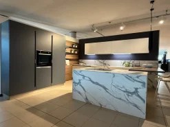 CUCINA con isola Arredo3 Kalì SCONTATA 65%