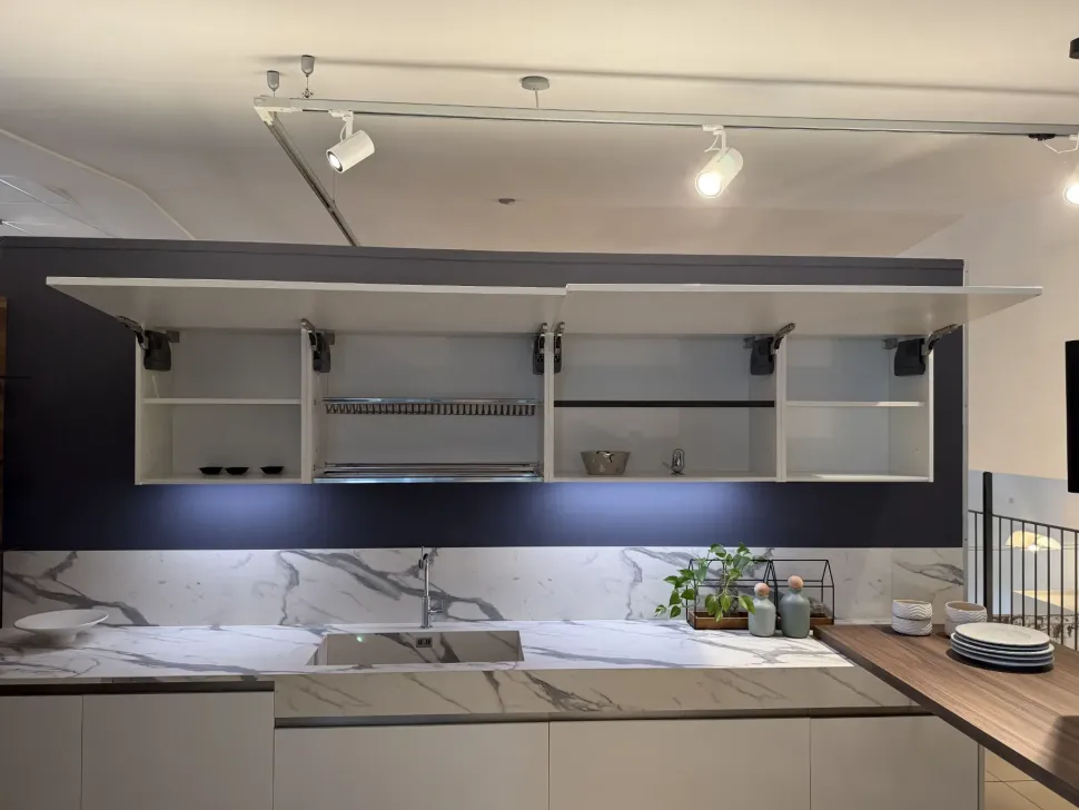 CUCINA con isola Arredo3 Kalì SCONTATA 65%