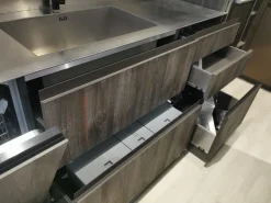 Cucina con isola in laminato materico altri colori Arrex  a prezzo ribassato