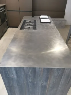 Cucina con isola in laminato materico altri colori Arrex  a prezzo ribassato