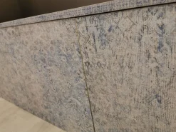 Cucina con isola in laminato materico altri colori Arrex  a prezzo ribassato