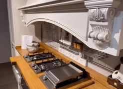 Cucina con isola in legno a prezzo scontato 49%