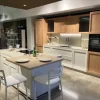 Cucina con isola in nobilitato bianca Palio a prezzo ribassato