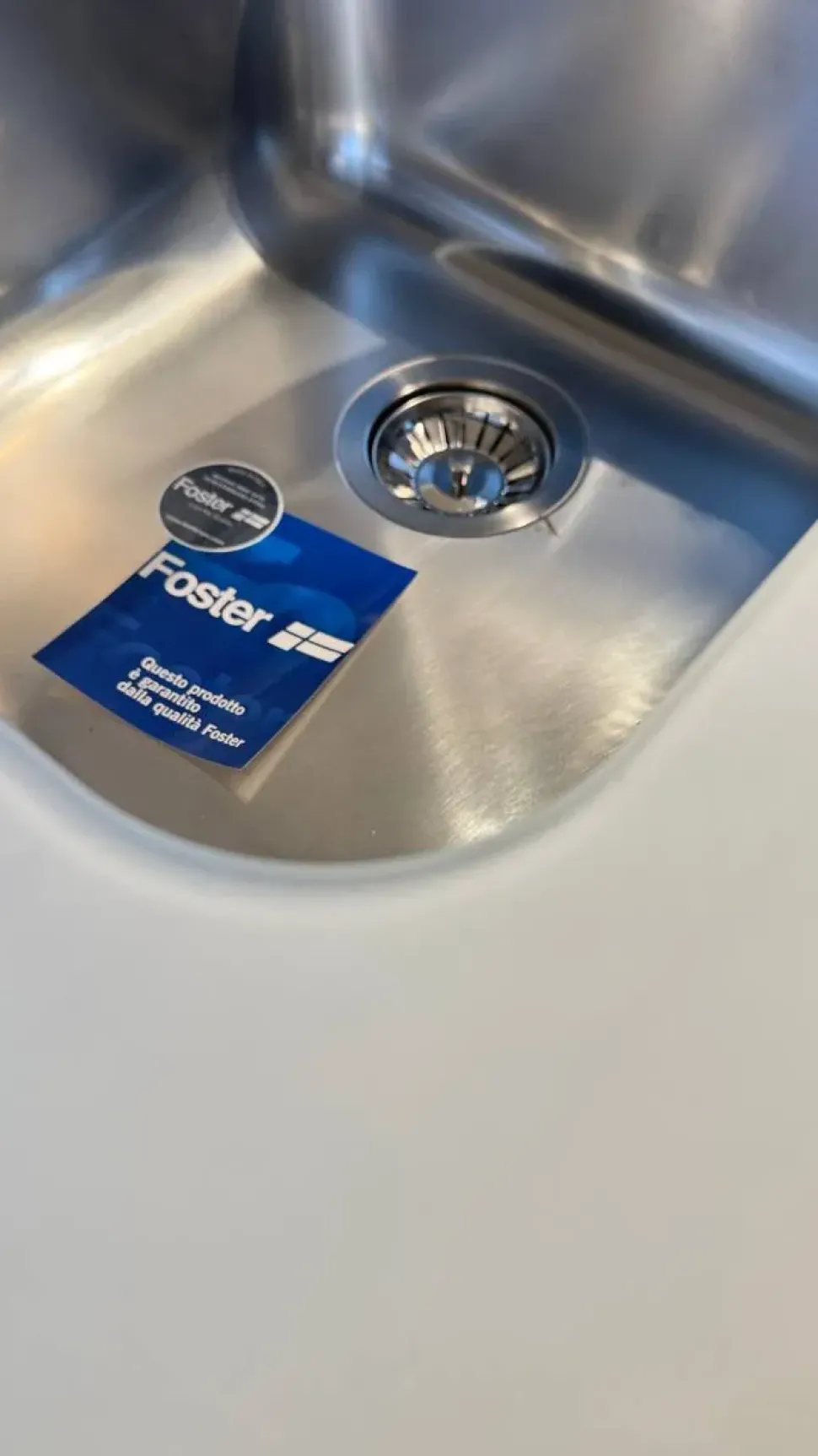 CUCINA con isola Lago 36e8 SCONTATA 30%