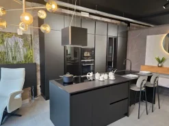 Cucina con isola moderna altri colori Mobilturi Gaia pet a soli 11000 Euro