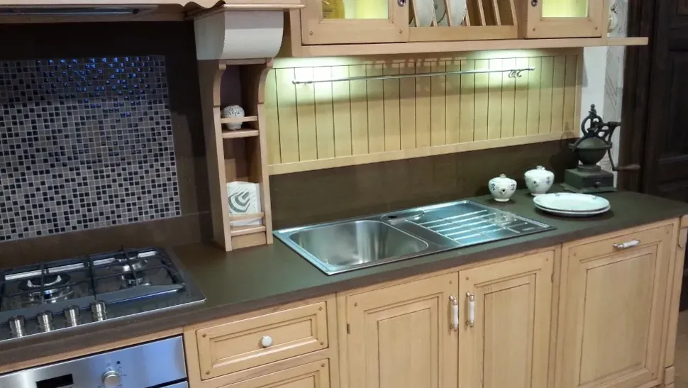 Cucina country rovere chiaro Martini cucine lineare La castagna in offerta