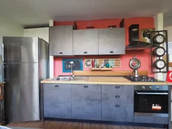 Cucina Cucina industrial piano legno lineare Outlet etnico con un ribasso imperdibile