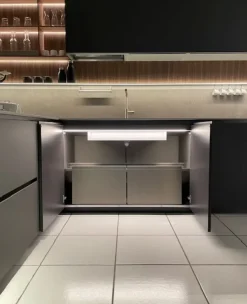 Cucina Cucina sign ad angolo Ernestomeda con uno sconto imperdibile