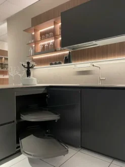 Cucina Cucina sign ad angolo Ernestomeda con uno sconto imperdibile