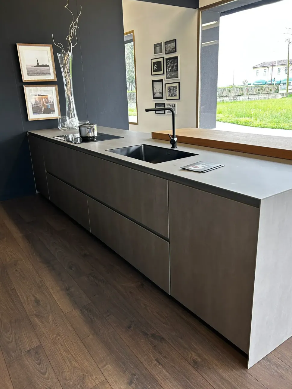 Cucina Cucina skill con isola Modulnova con uno sconto imperdibile