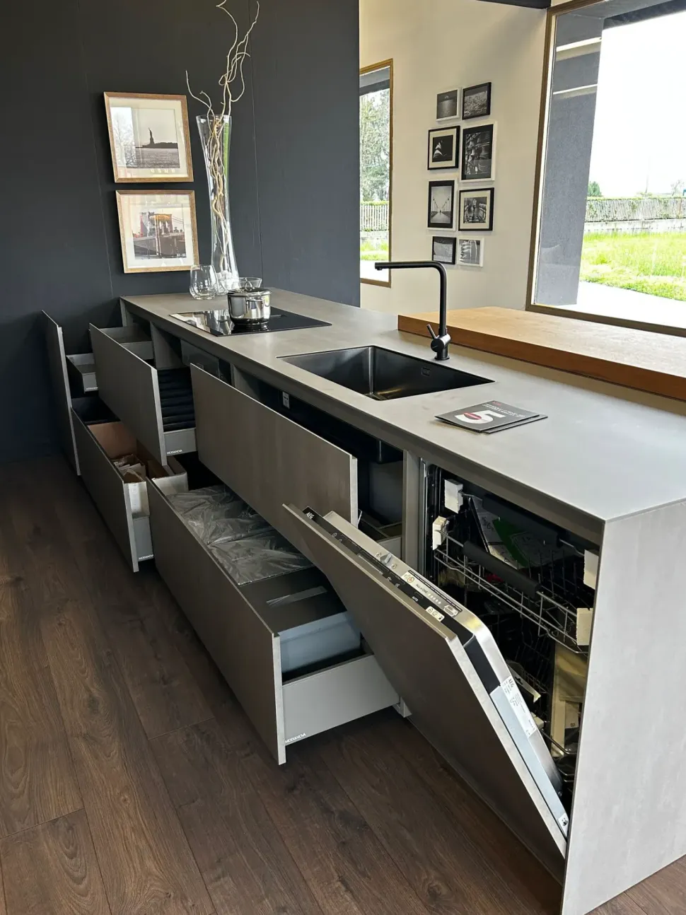 Cucina Cucina skill con isola Modulnova con uno sconto imperdibile