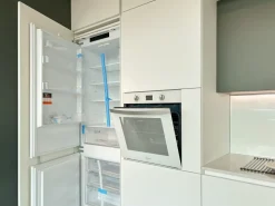 Cucina Cucina trend verde opaco moderna bianca Forma 2000 lineare scontata 40%