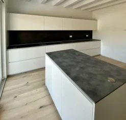 Cucina design ad isola Primopiano cucine Ingrosso cucine moderne icm74 a prezzo scontato