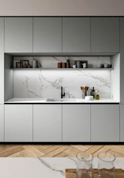Cucina design con isola Anta 3 Antares a prezzo ribassato