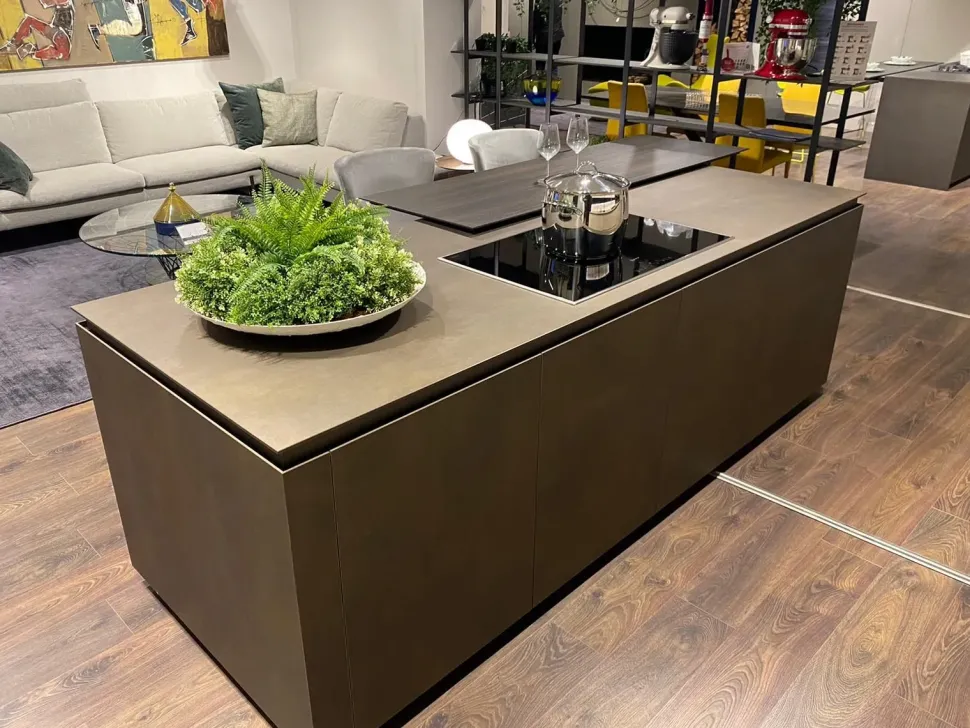 Cucina design con isola Skill Modulnova a prezzo scontato