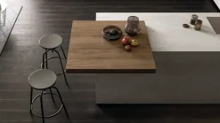 Cucina design con penisola Glass 2.0 Arredo3 a prezzo scontato