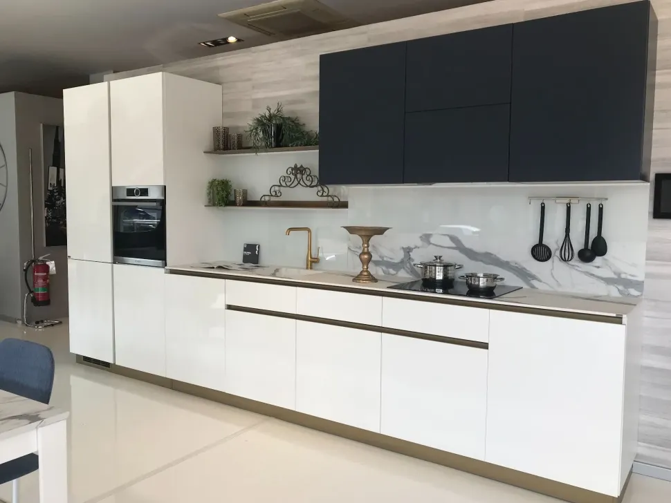 Cucina design lineare Delinea Scavolini a prezzo scontato