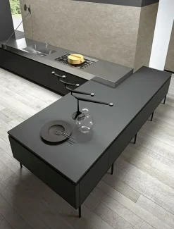 Cucina Dibiesse design con penisola altri colori in laminato opaco Vestimi