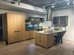 Cucina Diesel industriale rovere chiaro Scavolini con penisola scontata 51%