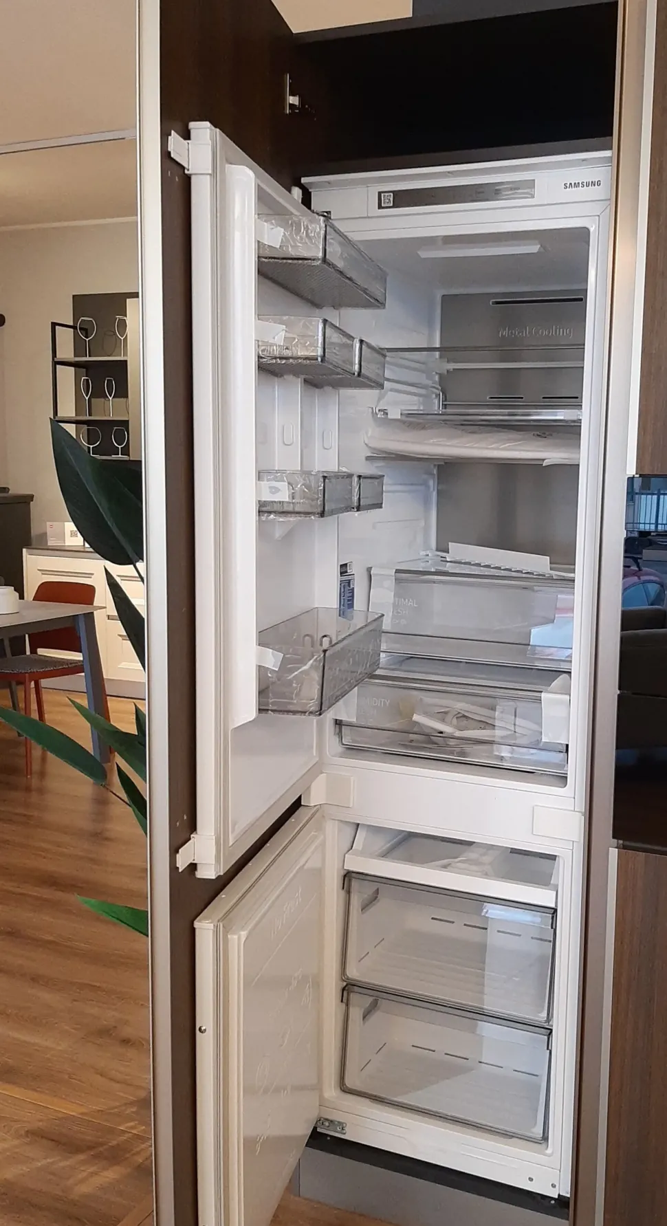 Cucina Ego line - era moderna altri colori Febal con isola scontata 50%