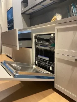 Cucina Flavour  design grigia Lube cucine lineare scontata 43%