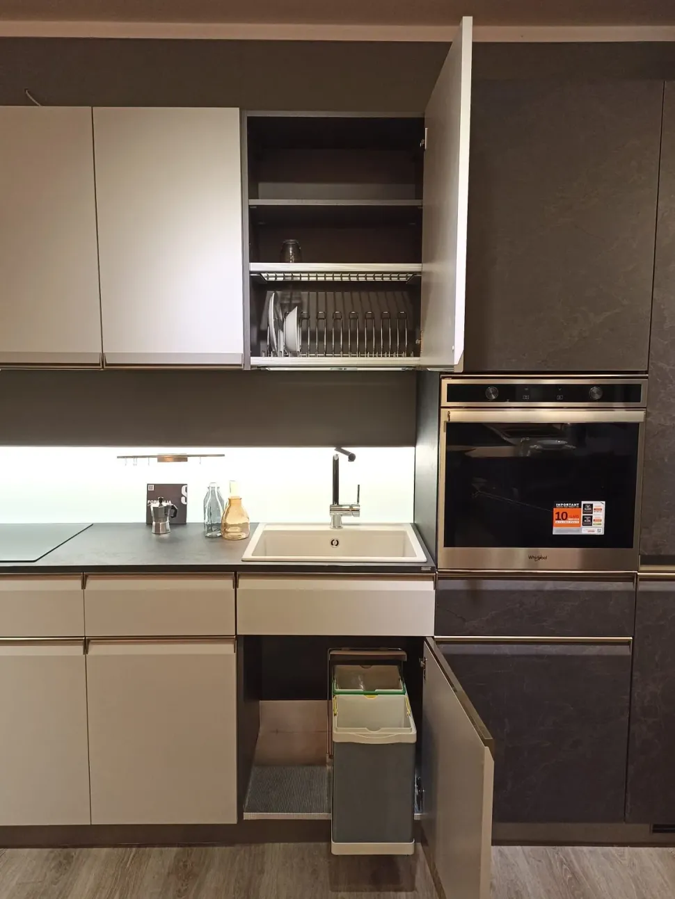 Cucina Formalia lineare Scavolini con uno sconto imperdibile