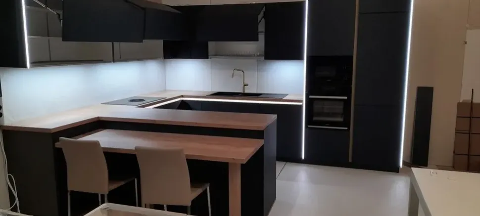 CUCINA Giannei Easy PREZZO OUTLET scontata 50%