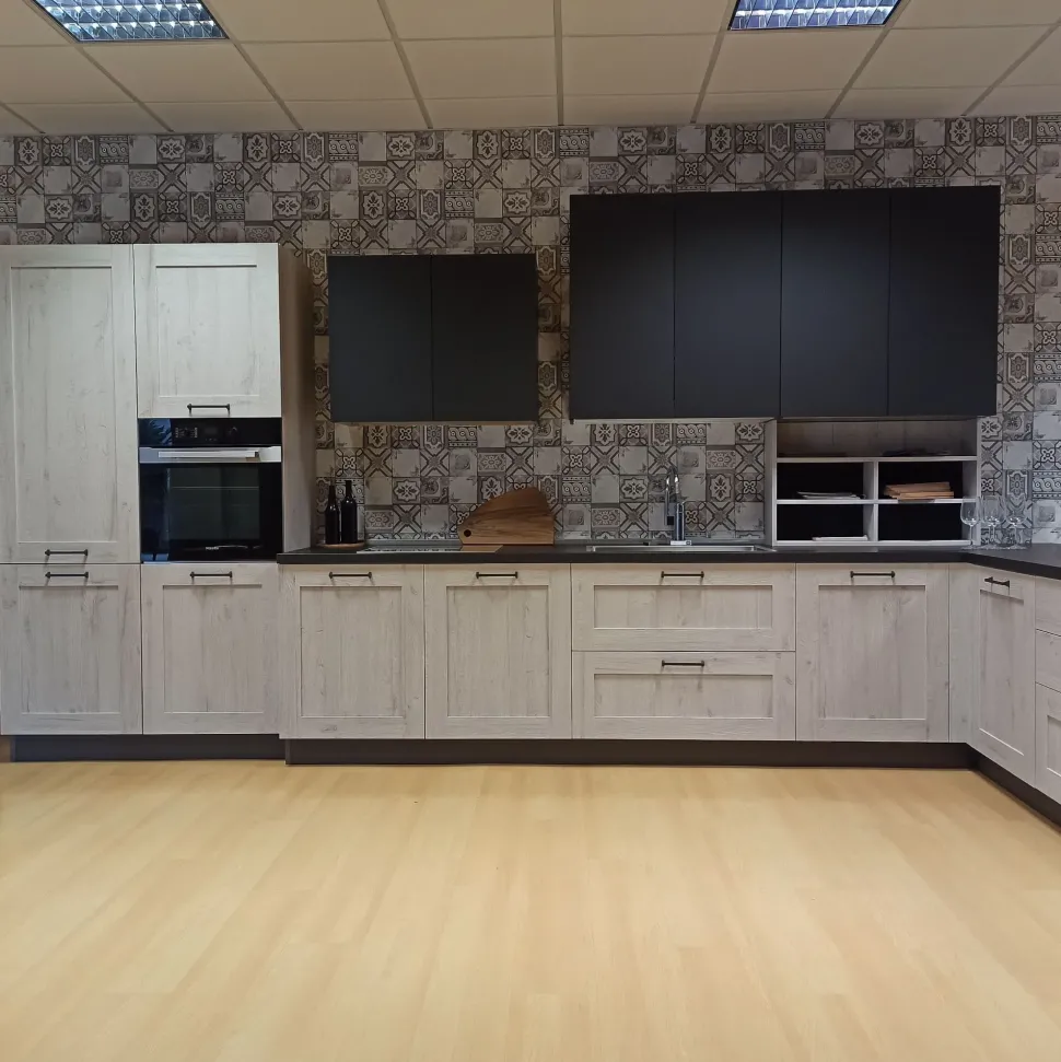 Cucina Gicinque moderna con penisola altri colori in hpl Time